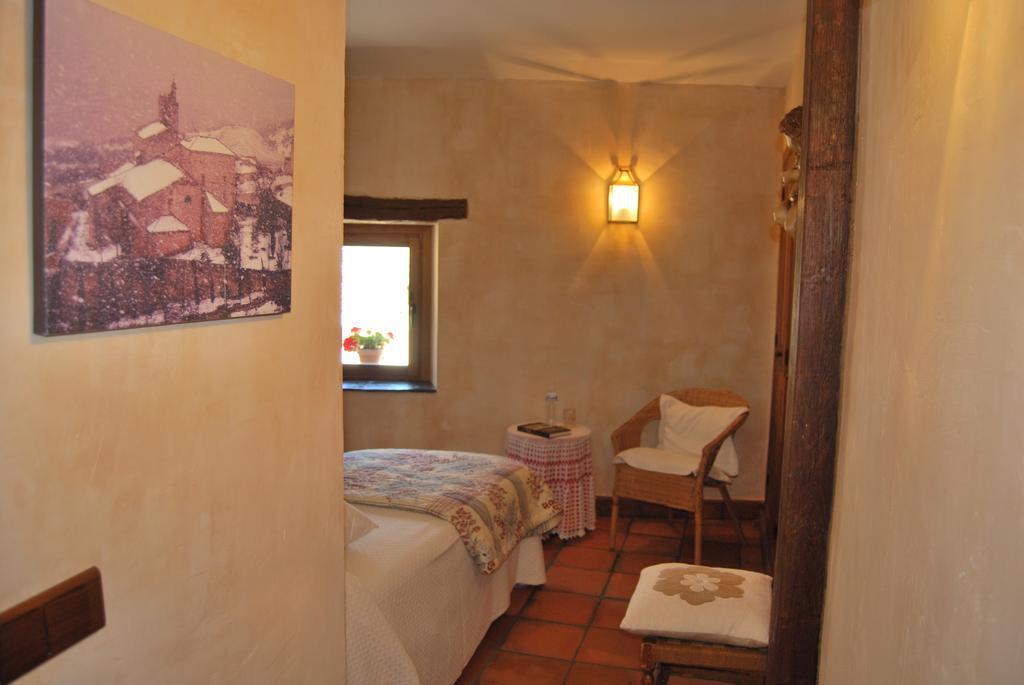 בית הארחה אטיאנסה 	La Casa De San Gil חדר תמונה